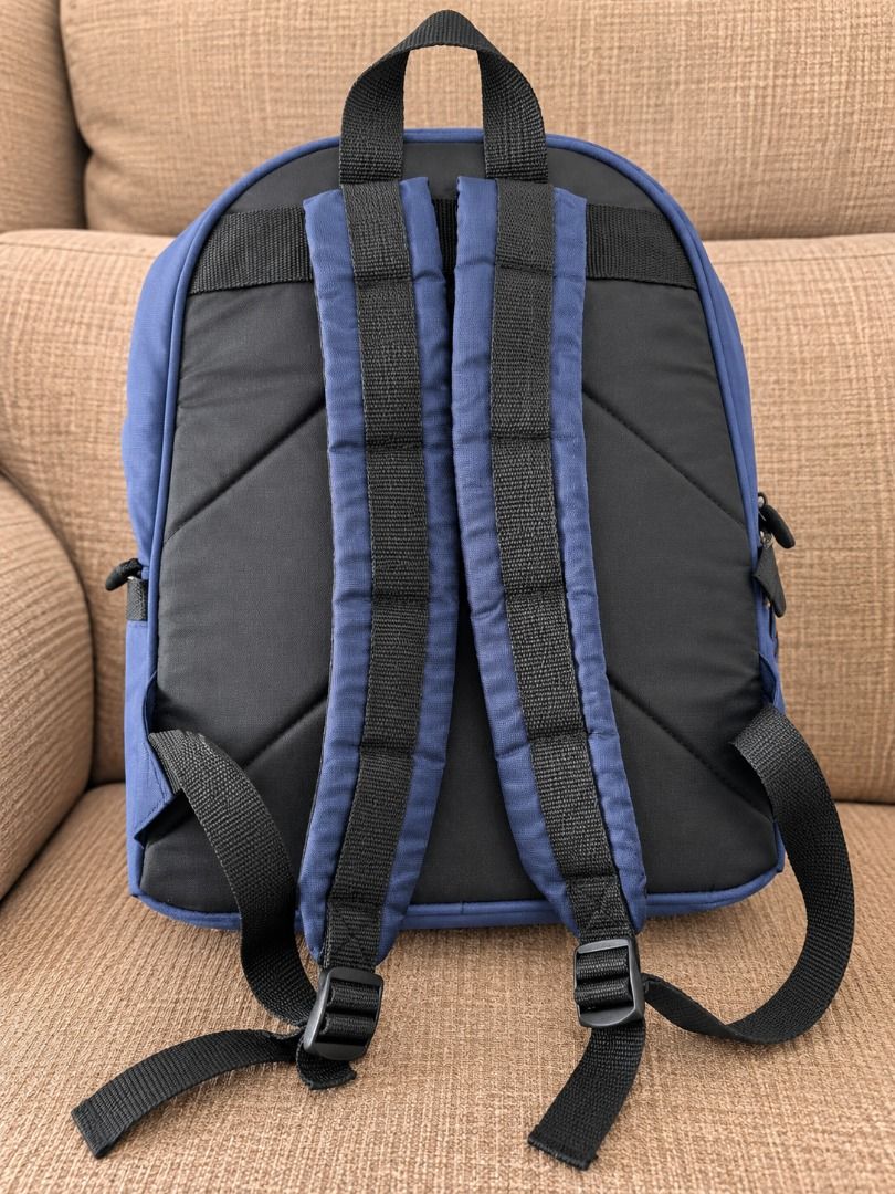 Vintage Minolta Dual-Compartment Camera Backpack (Category: Camera Bags & Carriers) located in Caloocan City. Submitted by zealgem.7c9bb5 (Listing ID 1463166744, Image 2). Description: Vintage Minolta Dual-Compartment Camera Backpack.