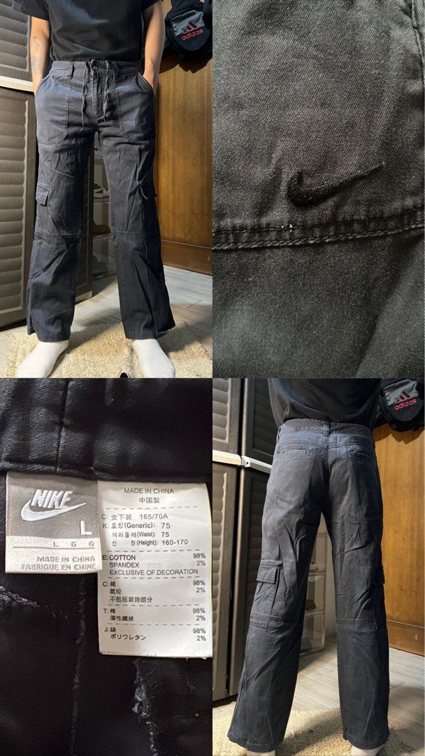Vintage Nike Double Knee Cargo Pants (Category: Jeans) located in Angono. Submitted by odd.fitt (Listing ID 1463299140, Image 1). Description: Large 32W 38L 9H Flared Good fade.