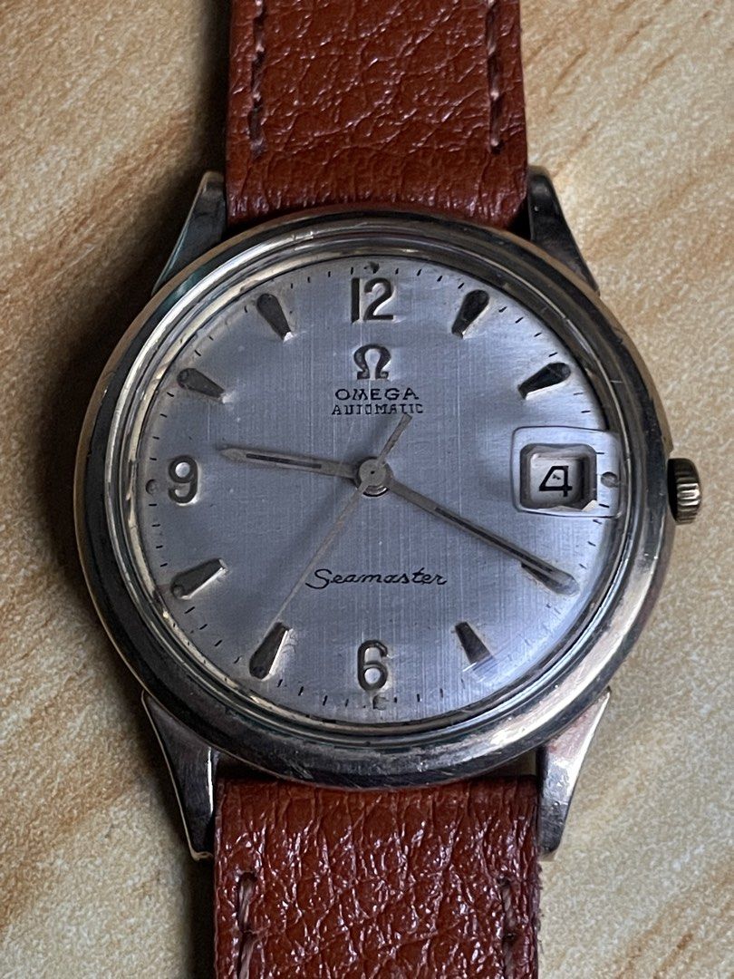 Vintage Omega Seamaster (Category: Men's Watches) located in Taguig. Submitted by tester1x (Listing ID 1463215968, Image 3). Description: Secondhand Used Watch Vintage Omega Seamaster Swiss Made Automatic 560 Re DIAL w/ Date Window Gold Tone Front Case Stainless Steel Back Case 33mm Replacement Strap, Buckle.