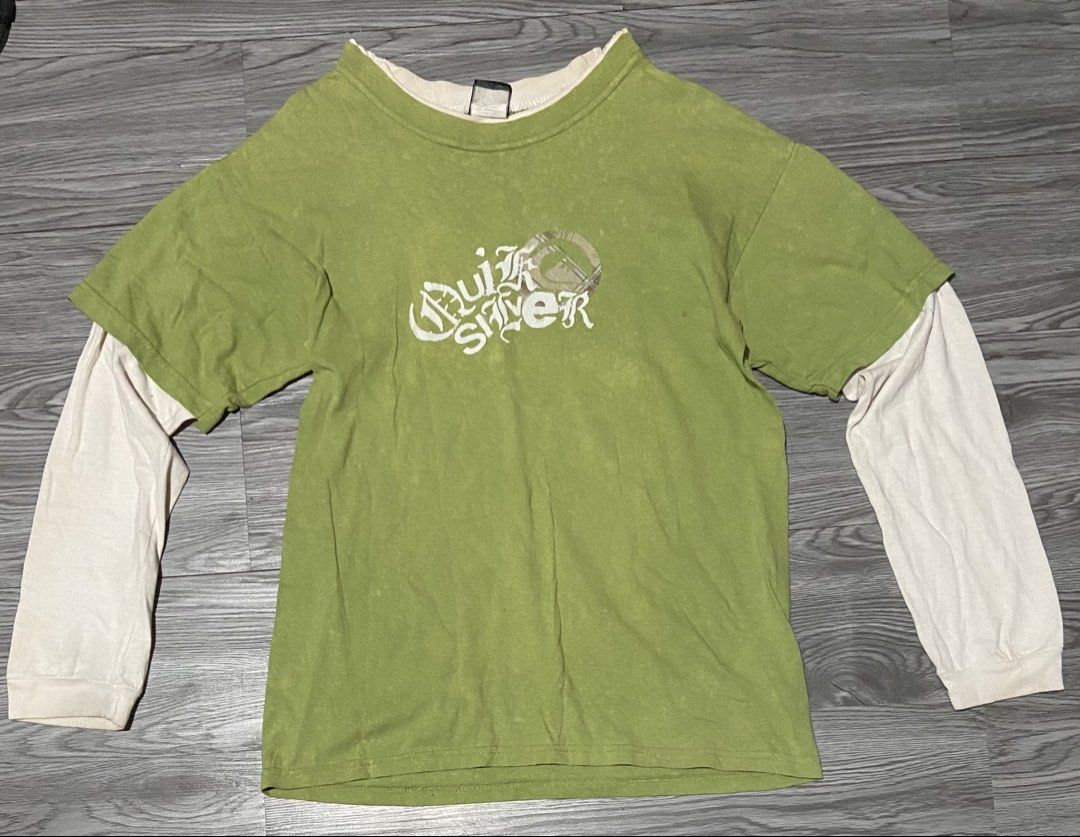 Vintage quiksilver longsleeve (Category: Coats, Jackets and Outerwear) located in Cavite. Submitted by thrift_finds2000 (Listing ID 1463234691, Image 1). Description: .