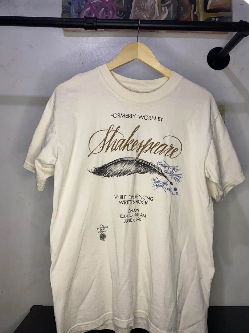 Vintage Shakespeare (Category: Tshirts & Polo Shirts ) located in Cabuyao City. Submitted by junkthreads.finds (Listing ID 1463252891, Image 1). Description: Vintage Shakespeare Tag: Gildan Dimes: 20x27 Issue(s): Rust stains, spot black stain, and hairlines Color may vary due to lightning..