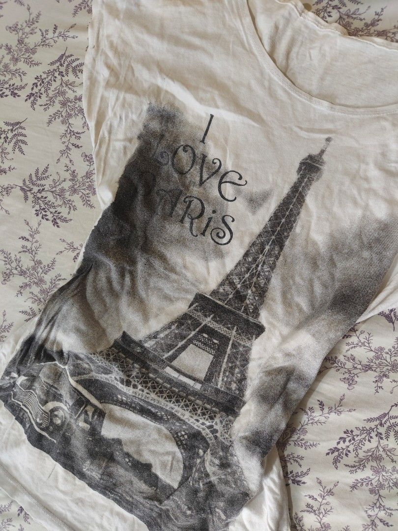 vintage Y2K white paris cotton tee (Category: Shirts) located in Bulacan. Submitted by angel.decluttersx (Listing ID 1463187033, Image 2). Description: large size ww provided cotton fabric material no issue 26" in Length.