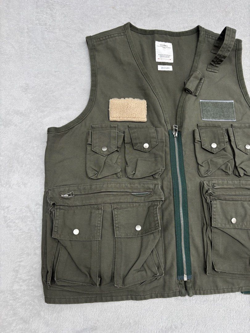 Visvim Pillar Fisherman Vest (Category: Coats, Jackets and Outerwear) located in Baguio. Submitted by thecollector2600 (Listing ID 1463156703, Image 2). Description: 21.5” x 22.5”.