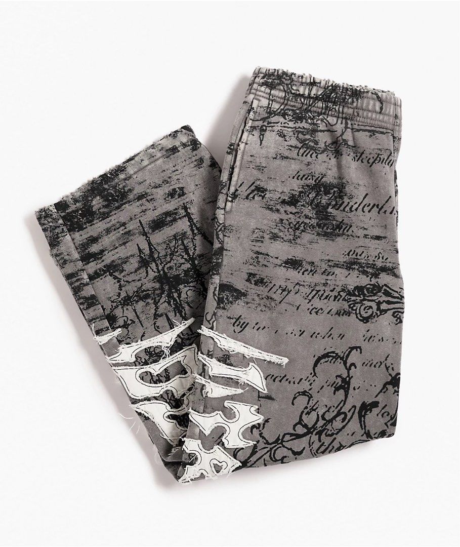 VITRIOL Baggy Sweatpants (Category: Joggers) located in Calamba. Submitted by thrifthstlrs (Listing ID 1463299189, Image 2). Description: .
