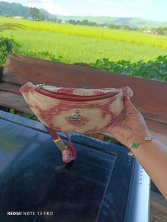 (Category: ) located in . Submitted by kristhriftshop13 (Listing ID 1463185458, Image 1). Description: .