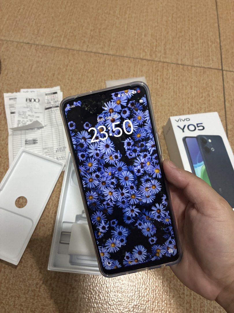 vivo Y05 4GB+128GB (Category: Vivo) located in Manila. Submitted by leny_lou (Listing ID 1463229623, Image 2). Description: Selling my vivo Y05 in like-new condition. * ✅ No issues, everything working perfectly * ✅ Very lightly used * ✅ Like-new condition * ✅ 4GB RAM + 64GB storage * 🔋 6,500mAh battery * 💦 IP65-rated splash/water resistance * 📦 Complete accessories/box .