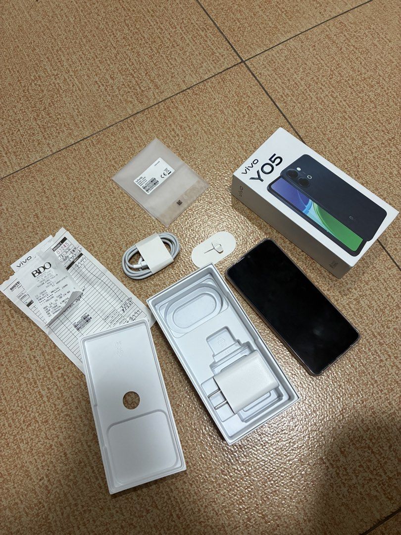 vivo Y05 4GB+128GB (Category: Vivo) located in Manila. Submitted by leny_lou (Listing ID 1463229623, Image 1). Description: Selling my vivo Y05 in like-new condition. * ✅ No issues, everything working perfectly * ✅ Very lightly used * ✅ Like-new condition * ✅ 4GB RAM + 64GB storage * 🔋 6,500mAh battery * 💦 IP65-rated splash/water resistance * 📦 Complete accessories/box .