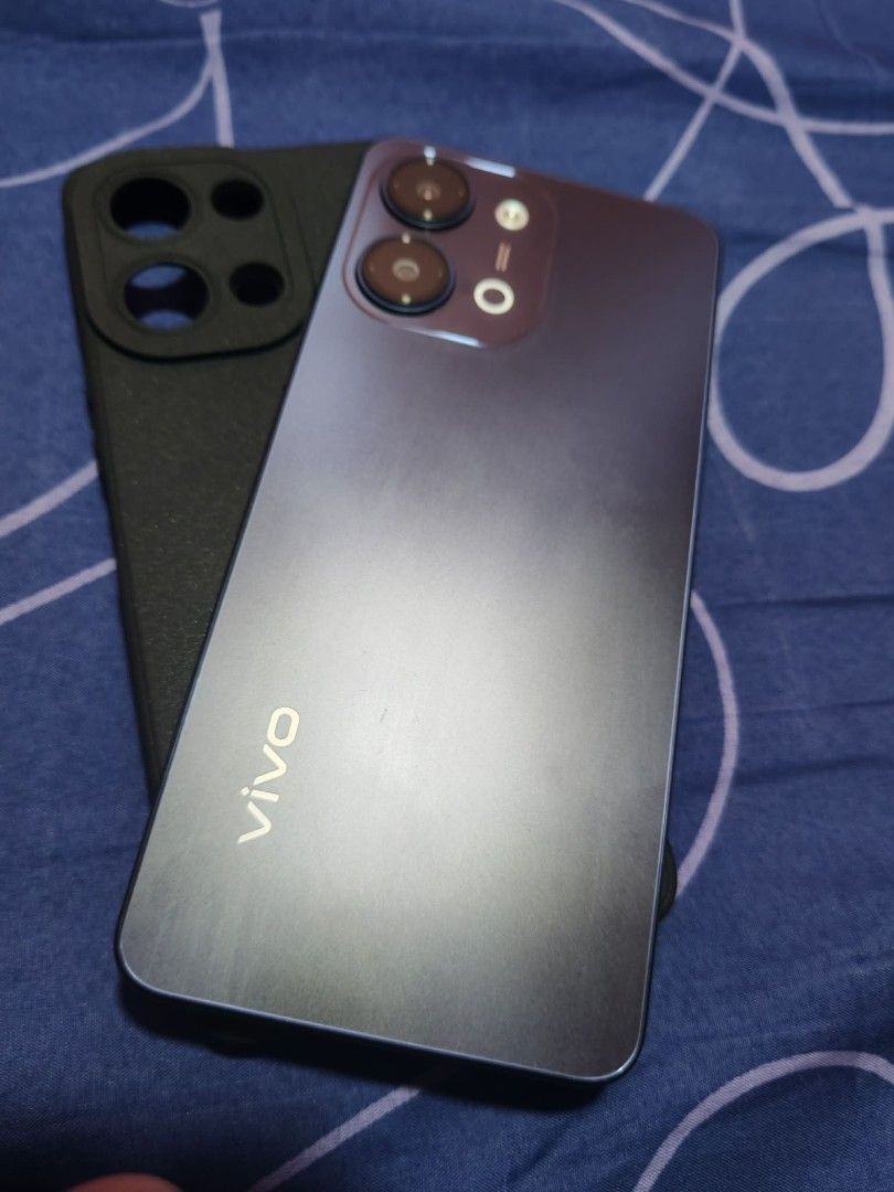 Vivo Y11D (Category: Vivo) located in Quezon City. Submitted by yours1 (Listing ID 1463168329, Image 2). Description: unit only.