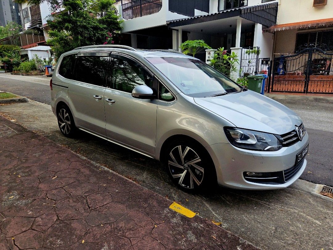 Volkswagen Sharan TSI DSG 2.0 Auto (Category: Used Cars) located in Singapore. Submitted by todayisgooday (Listing ID 1463124928, Image 2). Description: Full size 7 seater MPV with 2.0 turbo engine like Golf GTI Upgraded front brake kit, 18 inch rims Android head unit with wireless carplay/Android auto function moonroof replaced mechatronic and Aircon compressor this year direct owner.
