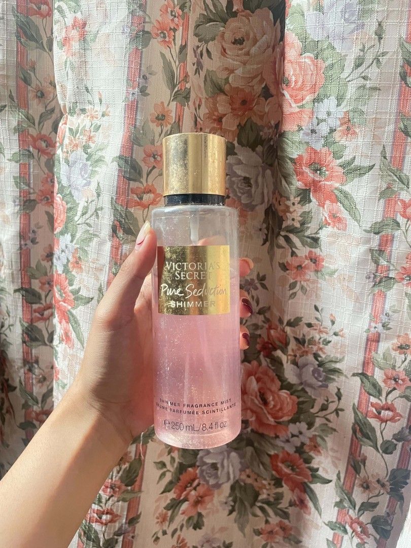 VS AND BBW PERFUME (Category: Fragrance & Deodorants) located in Abulug. Submitted by real.pcy333 (Listing ID 1463126005, Image 2). Description: BUNDLE 4 perfumes.