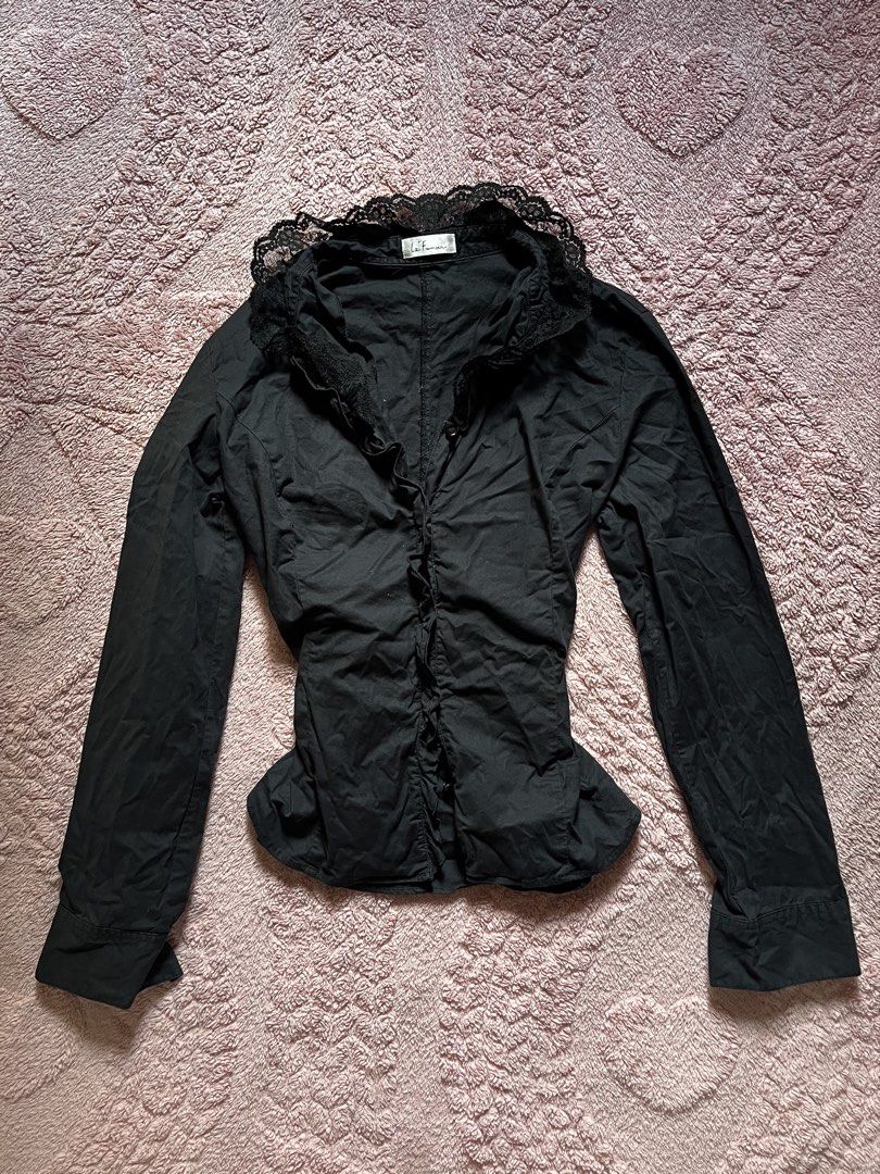 Whimsigoth Lace Collar Long-Sleeve Blouse (Category: Longsleeves) located in Rizal. Submitted by ryaa.x (Listing ID 1463194240, Image 1). Description: .