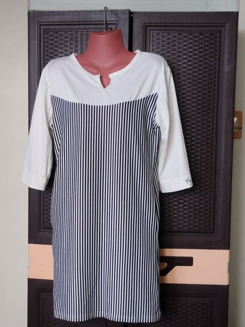 White and Black Vertically Striped Shift Dress (Category: Dresses) located in Las Pinas. Submitted by cozychic19 (Listing ID 1463228389, Image 1). Description: Inspired by minimalist, modern chic, smart casual, and quiet luxury styles, it offers an effortlessly polished, clean, and timeless look. Perfect for office wear, business casual settings, brunch, café dates, shopping, meetings, dinner dates, and semi-formal occasions.