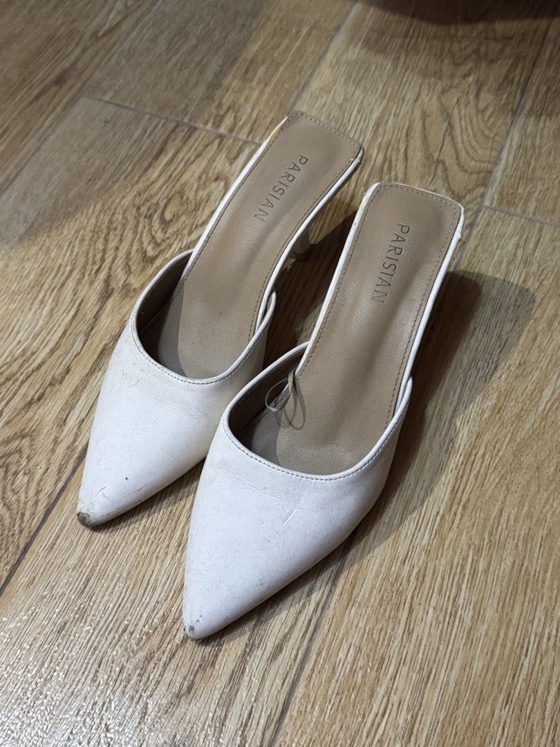 White Heels (Category: Heels) located in Manila. Submitted by shaineee (Listing ID 1463250458, Image 1). Description: - size 38 - what you see is what you get - needs cleaning/retouch.