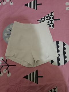 (Kategori: ) berada di . Dikirim oleh hellosunshine__ (ID iklan 1463264629, Gambar 1). Deskripsi: .