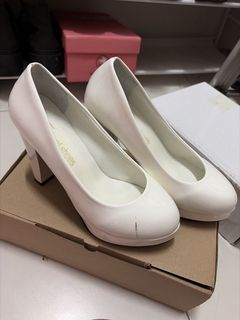 (Category: ) located in . Submitted by a.qthrift (Listing ID 1463160342, Image 1). Description: .
