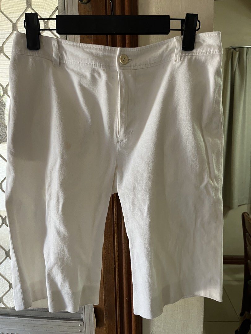 White short (Category: Shorts) located in Bacoor. Submitted by ayit. (Listing ID 1463157030, Image 1). Description: 14/19 dimes - Brand: Fuerte - Color: White - Size: M (UK 10 / US 26) - Style: Shorts - Condition: Good - Available for meetup in Citta Italia Subdivision, Bacoor, Cavite..