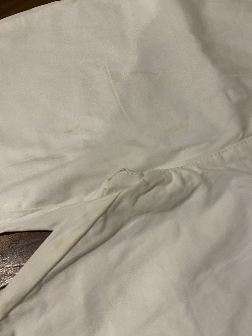 White Trousers (Category: Other Bottoms) located in Manila. Submitted by 2yourheart (Listing ID 1463257824, Image 2). Description: ♡ Details: - Stretchable waist - Has stains (not sure if removable) - Length: 36.5 in - Large on tag - PAY BEFORE SHIPPING, strictly no COD - PM for orders and further inquiries! ★ MOP: GCash or BPI Bank Transfer ★ SF: To be handled by buyer ★ MOD: J&T or Lalamove 📍Sta. Mesa, Manila.