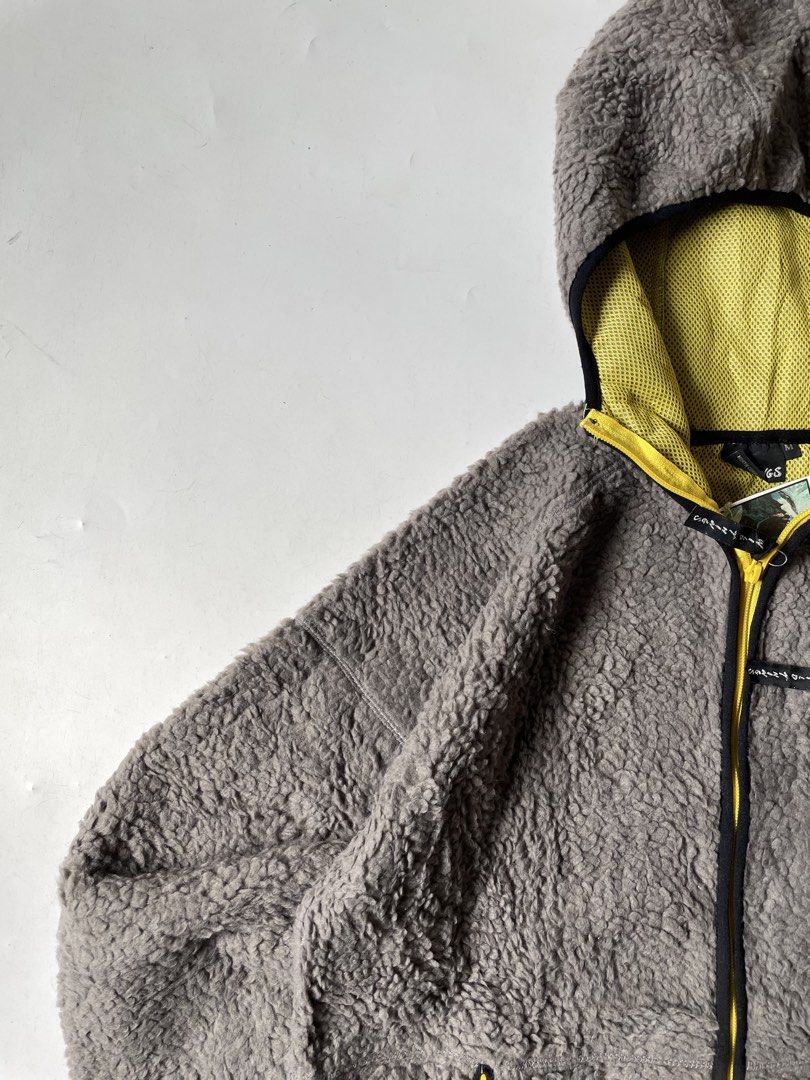 Wild Things boa fleece Hooded Jacket (Category: Coats, Jackets and Outerwear) located in Baguio. Submitted by chronicles_cache (Listing ID 1463270614, Image 3). Description: Condition: Great Size tagged: M Width: 21.5 Length: 25.5 Shoulder: 24 Sleeve: 21.5.