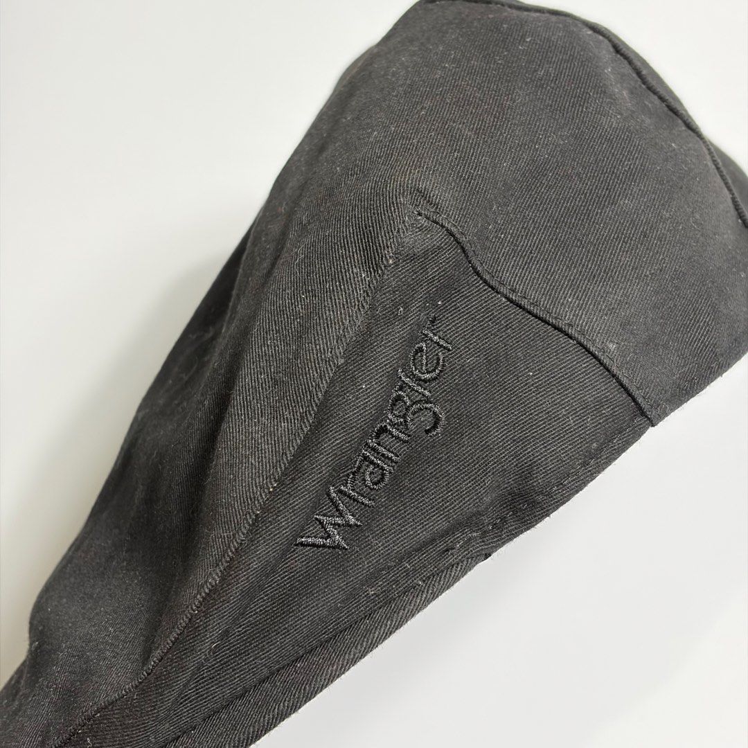 Wrangler Blue Bandana Beret Hat (Category: Caps & Hats) located in Makati City. Submitted by tulakngdamit.ph (Listing ID 1463170271, Image 2). Description: Excellent Large Fittings.