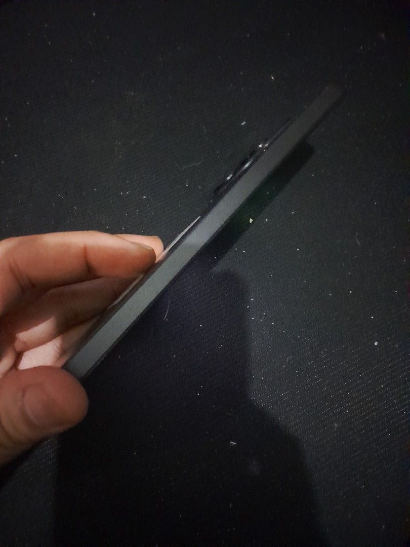 Xioami Redmi note 14 (Category: Xiaomi) located in Paranaque City. Submitted by jeremysecr19192 (Listing ID 1463201208, Image 3). Description: 6.5k na lang! Redmi note 14 4g 256gb/8+8gbram malinaw cam matagal malobat no issue meet up tambo.