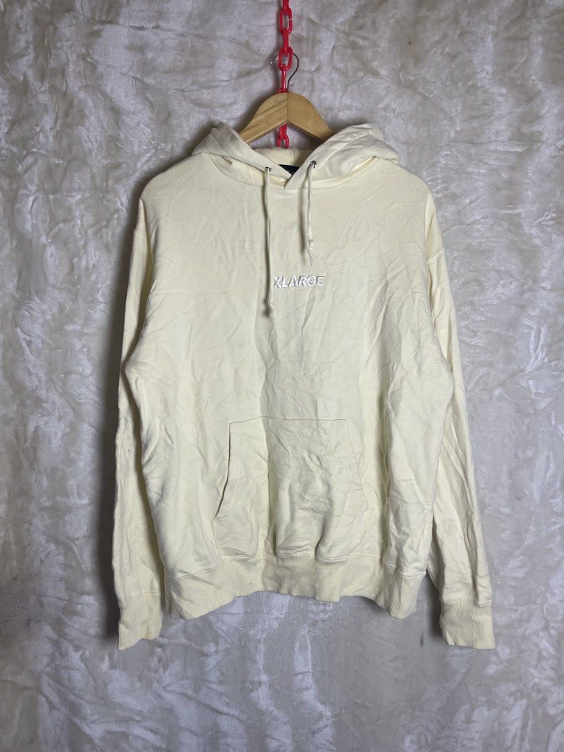 XLarge Hoodie Yellow Size M (Category: Coats, Jackets and Outerwear) located in Molave. Submitted by charlesthrifter (Listing ID 1463135948, Image 1). Description: - Yellow XLarge hoodie - Simple design with embroidered logo on chest - Front kangaroo pocket - Made in China - Size M - Cotton blend material - Great for casual wear.
