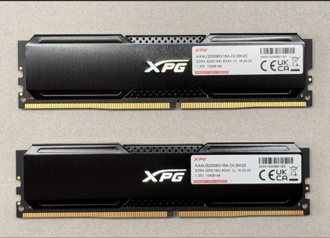 ADATA XPG GAMMIX D20 DDR4 3200Mhz CL16 8GBx2 電腦記憶體, 電腦