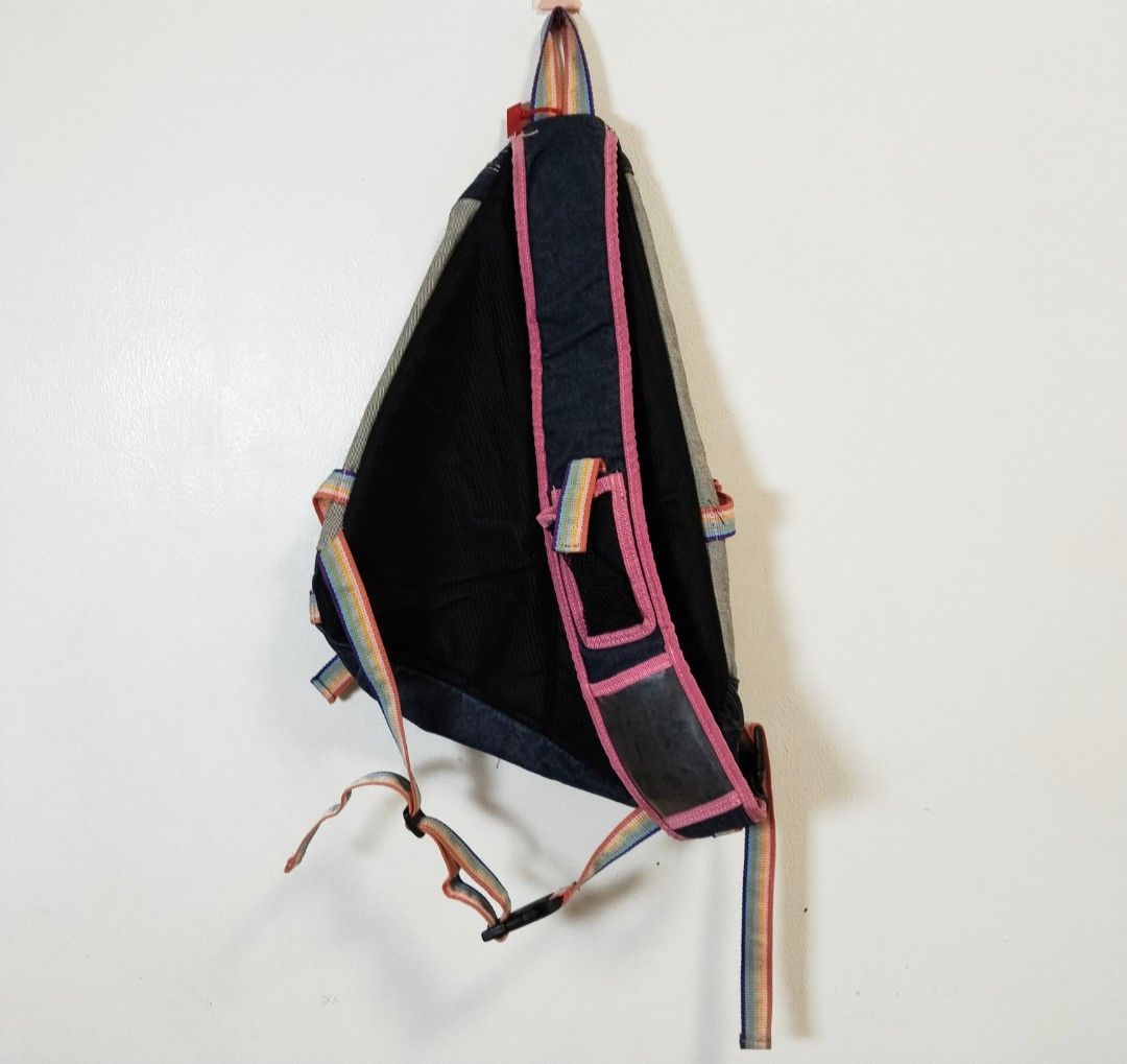 Y2K CROSSBODY BAG (Category: Cross-body Bags) located in Pateros City. Submitted by blashjunks.y2k (Listing ID 1463222186, Image 3). Description: Y2K CROSSBODY BAG 750PHP MSG US.