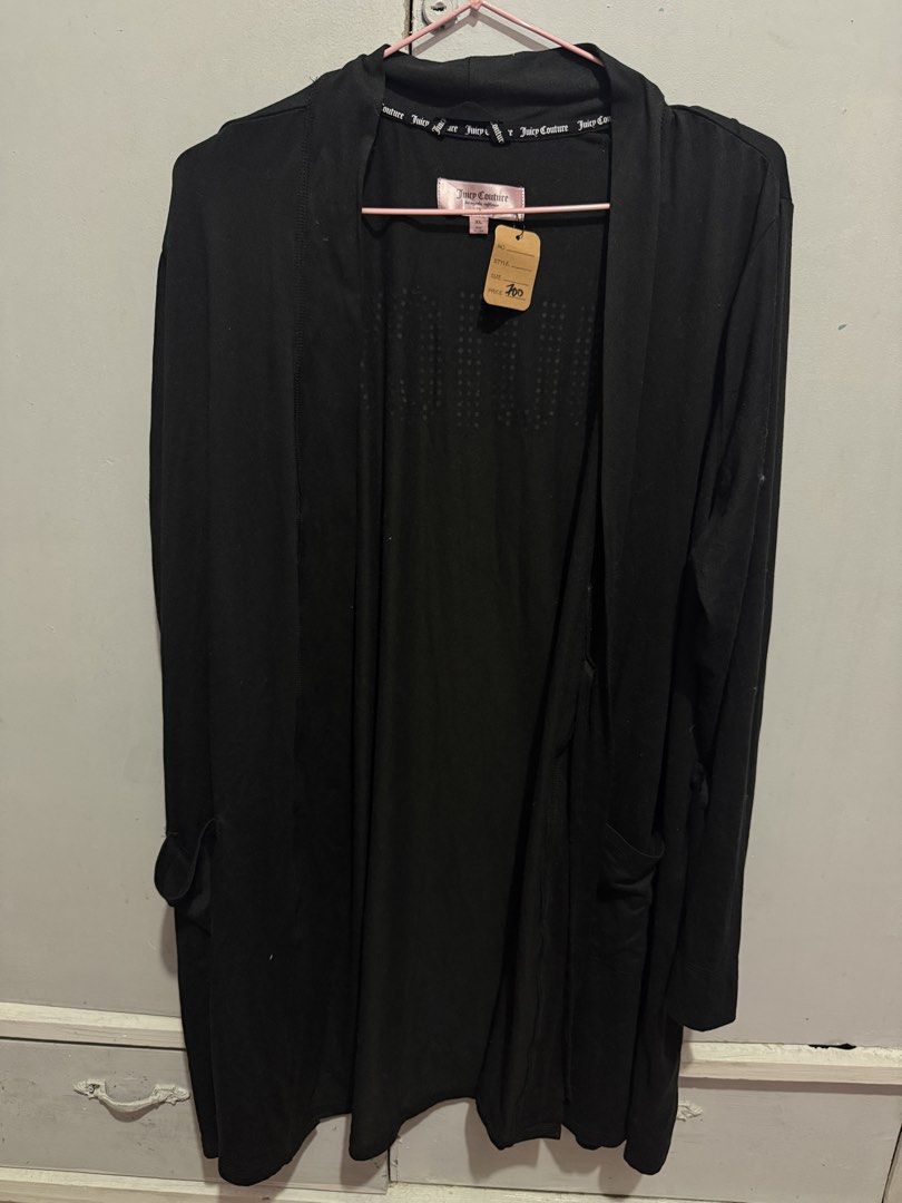 y2k Juicy Couture bathrobe (Category: Undergarments & Loungewear) located in Pasig City. Submitted by misssynergy1800 (Listing ID 1463222453, Image 2). Description: .