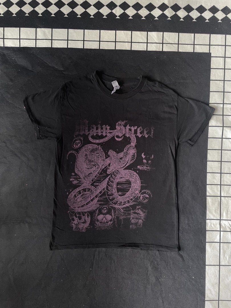 Y2K Main Street Send Mafia Hand-Painted Tee (Category: Tshirts & Polo Shirts ) located in Naga. Submitted by curatedslips (Listing ID 1463281708, Image 1). Description: Y2K Main Street Send Mafia Hand-Painted Tee 📏 18x26 ⚠️ See pics for issue.