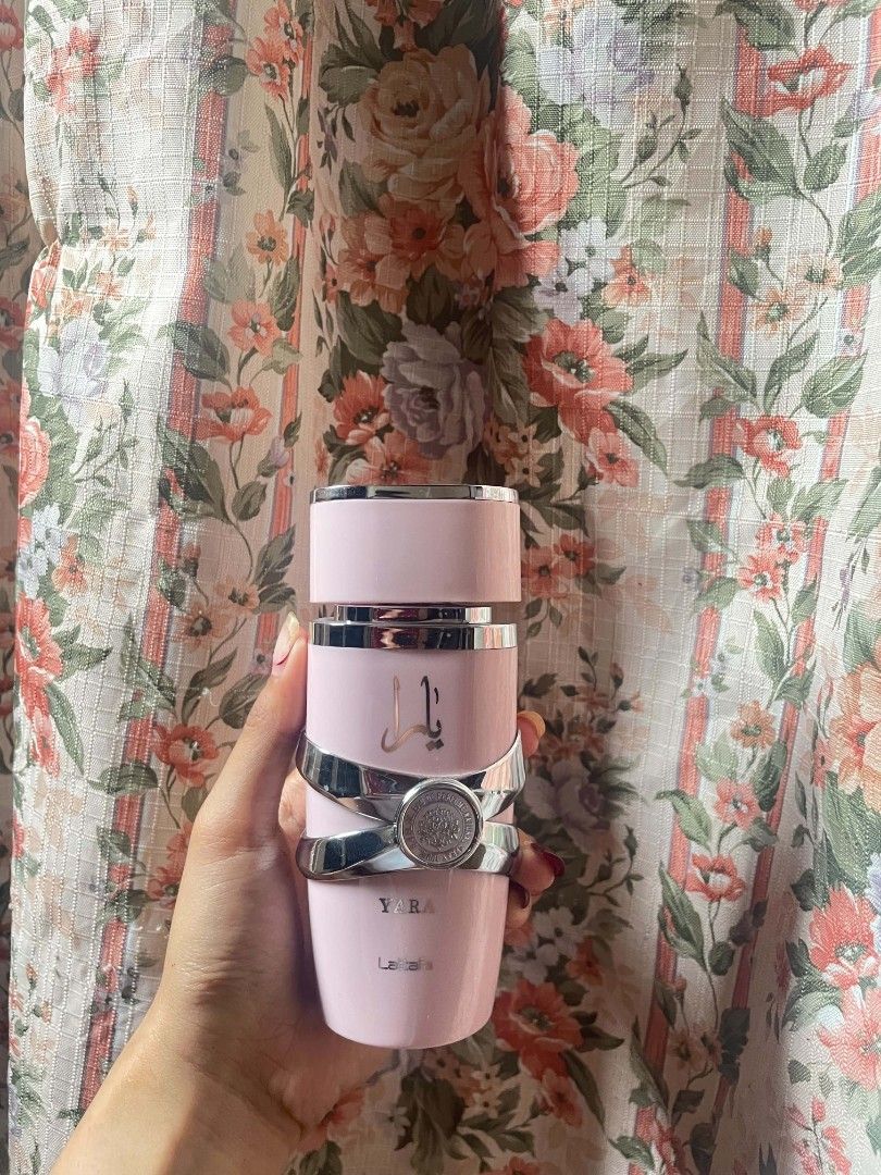 YARA LATTAFA (Category: Fragrance & Deodorants) located in Abulug. Submitted by real.pcy333 (Listing ID 1463120312, Image 1). Description: FULL BOTTLE, NO BOX LANG.