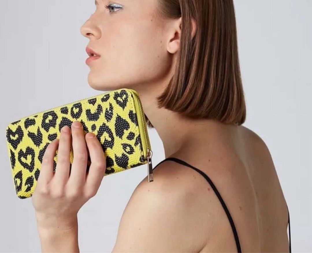 Yellow Leopard Print Zip Around Wallet (Category: Wallets & Card holders) located in Paranaque City. Submitted by PrelovedClosetetc (Listing ID 1463137070, Image 3). Description: Never used.