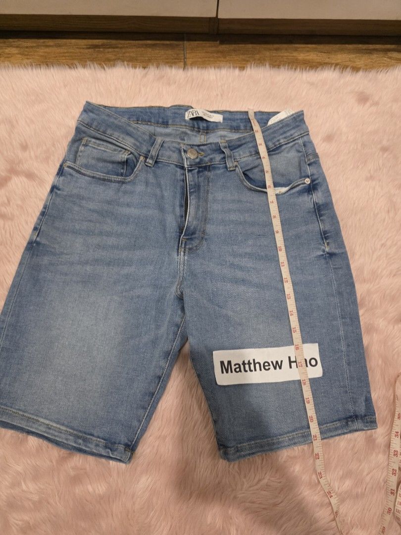 Zara denim shorts men (Category: Shorts) located in Manila. Submitted by machoxmatt (Listing ID 1463184420, Image 3). Description: used 1x size: euro 40 waist: 15 inches length: 21 inches mop:bdo/gcash shipping at buyer's expense.