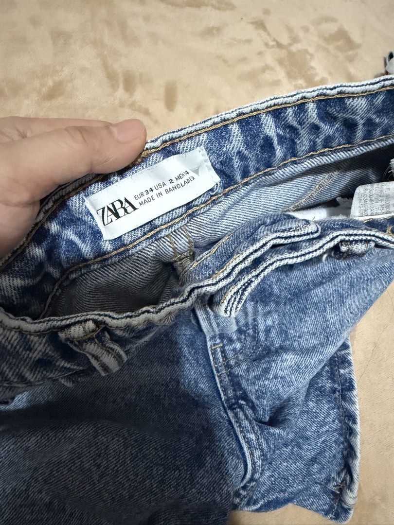 Zara Mom Shorts size 25 (Category: Shorts) located in Cebu City. Submitted by sultrychicmary (Listing ID 1463311952, Image 3). Description: .