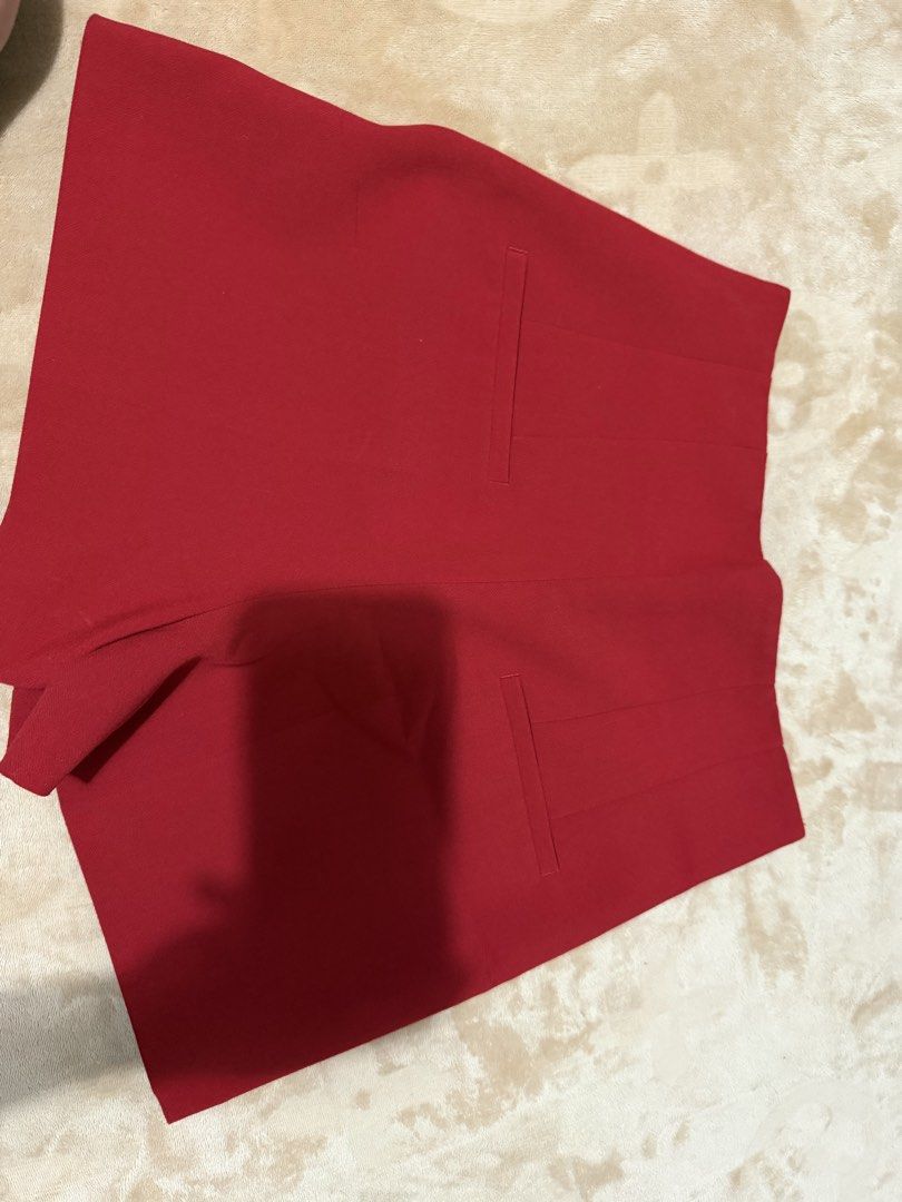 Zara Shorts size XS (Category: Shorts) located in Cebu City. Submitted by sultrychicmary (Listing ID 1463312975, Image 2). Description: .