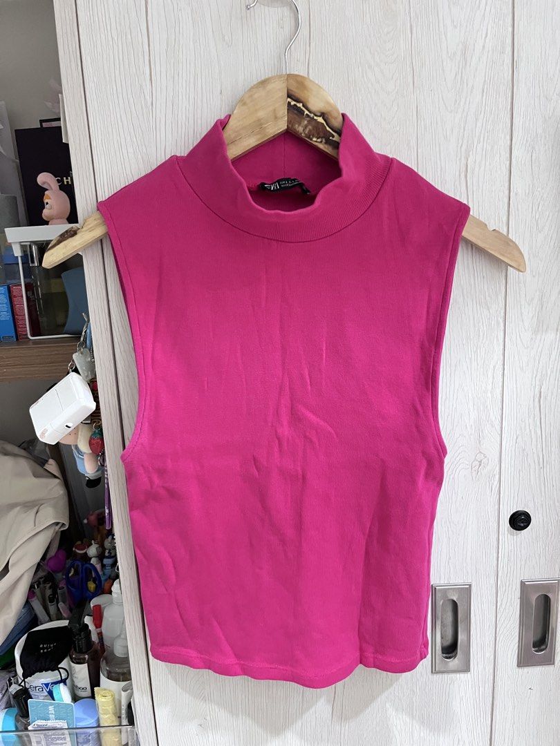 Zara top (Category: Others Tops) located in Manila. Submitted by aziiughh (Listing ID 1463282996, Image 1). Description: Never been used Fix price na po yan :’).