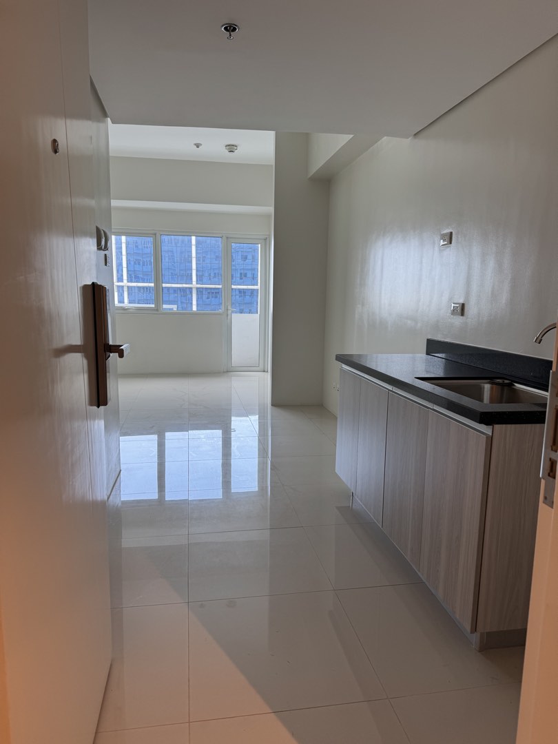 (Category: ) located in . Submitted by realtyimperial (Listing ID 1463357345, Image 1). Description: .