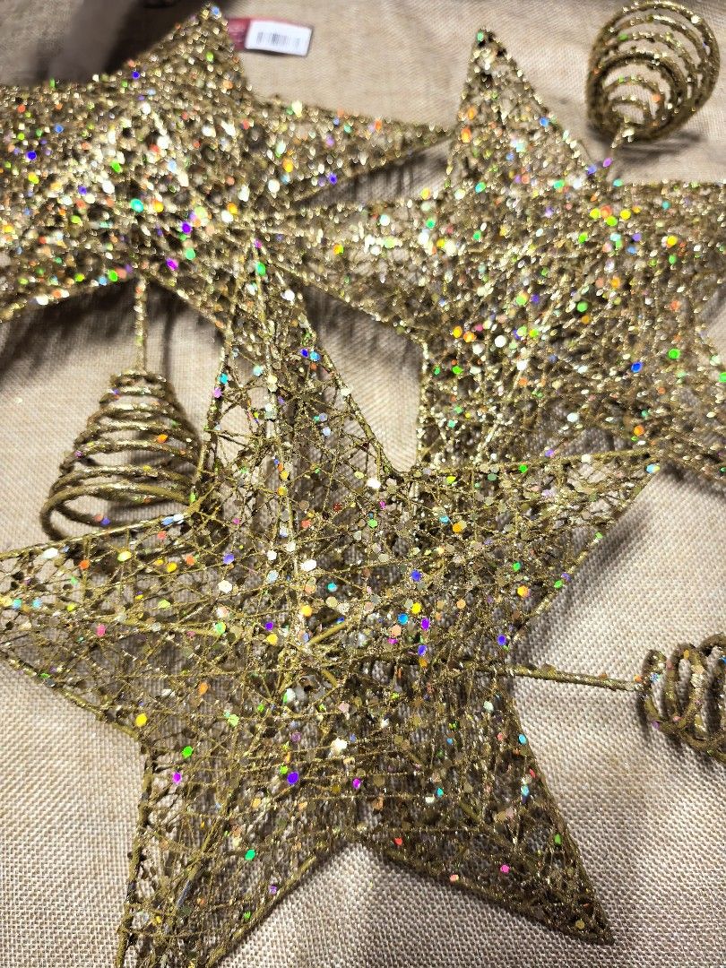 12" Gold Glitter Star Christmas Tree Topper (Category: Other Home Decor) located in Rizal. Submitted by gkstcenit (Listing ID 1463344157, Image 1). Description: - Sparkling gold glitter star for your Christmas tree - Size: 12 inches - Features a coiled base for easy attachment - Adds a festive touch to your holiday decor - Price reduced from 699! - 3 pieces available.