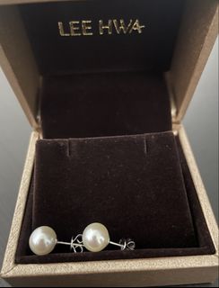 (Category: ) located in . Submitted by thriftloop555 (Listing ID 1463374550, Image 1). Description: .