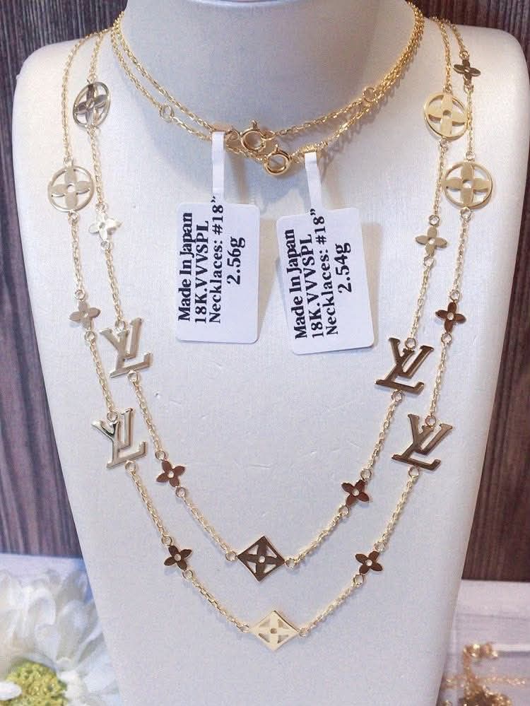 18k Japan gold lightweight monogram necklace (Category: Necklaces) located in Manila. Submitted by bhelgoldseller2ndaccount (Listing ID 1463488082, Image 1). Description: New!!✨New!!✨New!! Authentic 18k Japan Golds 💯pawnable/naisasanla 💯with high appraisal rate 💯good investment 💯Direct supplier price 👉OPEN for resellers 🌺please take time to evaluate their actual sizes and grams 👉Best panggift for all occasions ✅ Sold per grams not per piec