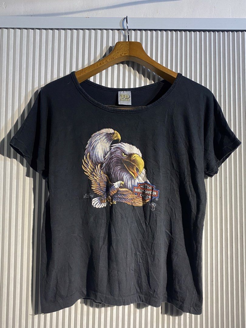 1987 Women’s Harley-Davidson Eagle Graphic / 3D Emblem (Category: Shirts) located in Bocaue. Submitted by jinvtg (Listing ID 1463511930, Image 1). Description: 1987 Women’s Harley-Davidson Eagle Graphic / 3D Emblem 20W 22.5L L DM to purchase! Send offers tags: vintage tshirt, vintage shirt, vintage tee, harley davidson, 3d emblem, 80s shirt, 80s tee.