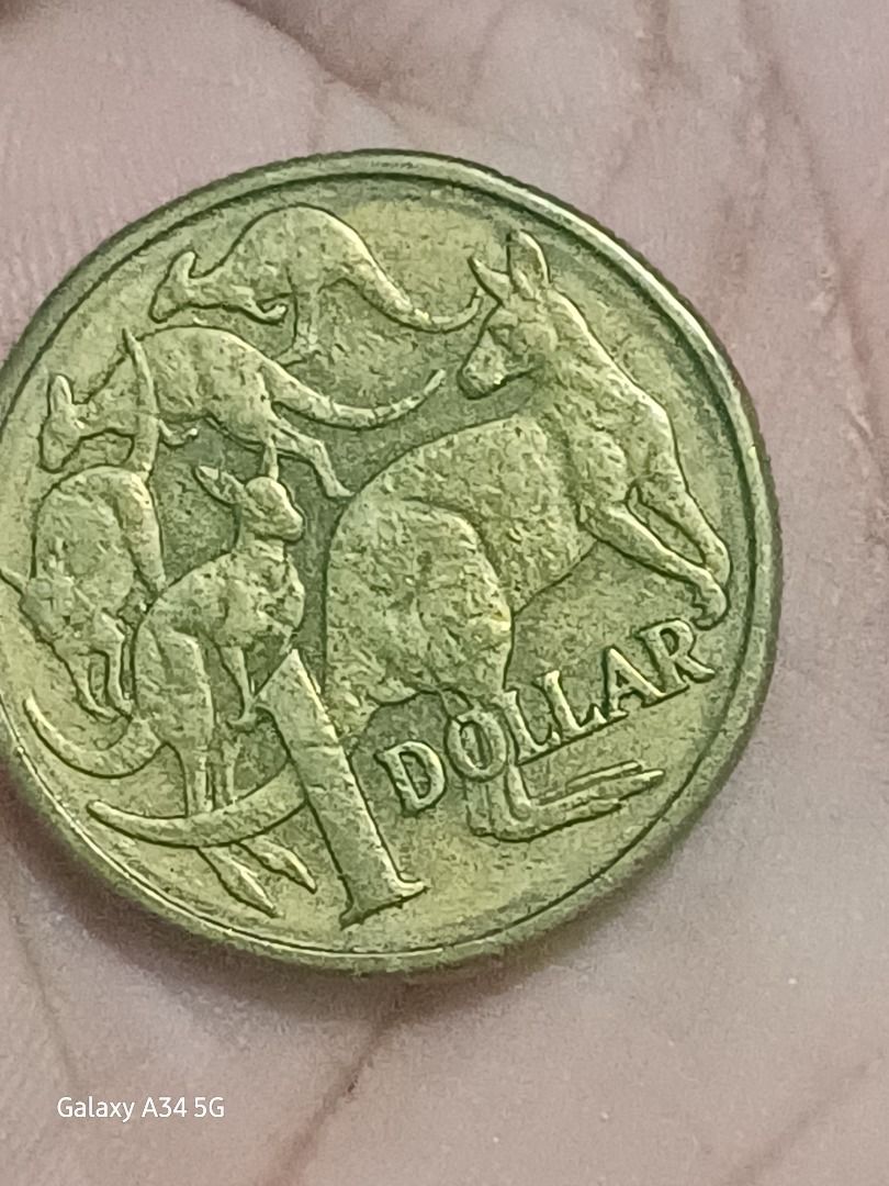 1995 1 dollar (Category: Currency) located in Quezon City. Submitted by coin_hunter.ph (Listing ID 1463497133, Image 2). Description: .