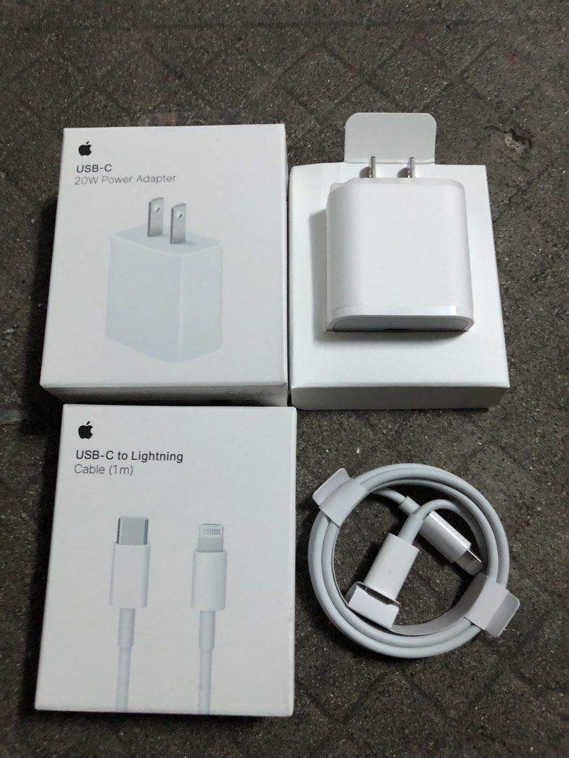 20watts FAST CHARGER SET (Category: Chargers & Cables) located in Manila. Submitted by coolcrystal_cbe2ed (Listing ID 1463330523, Image 3). Description: LIMITED STOCK DIRECT SUPPLIER PO TAYO ✨ 200pesos SET NA‼️.
