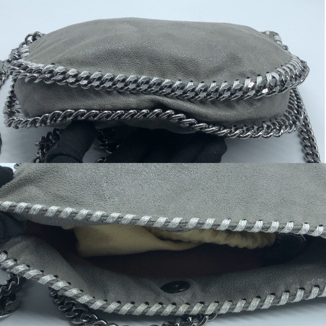 267009237 STELLA MCCARTNEY BAG FALABELLA GRAY (Category: Luxury Bags & Wallets) located in Taguig. Submitted by ecoring.ph (Listing ID 1463342564, Image 3). Description: ◆CONDITION: B ◆DESCRIPTIONS: (Other defects/info:) ◆ CONDITION: B ◆ DESCRIPTION: OUTER: Shows signs of previous use, including dirt stains in some areas, light scuffing, and press marks. INNER: The interior has minimal dirt, light press marks, and visible signs of use. HARDWARE: 