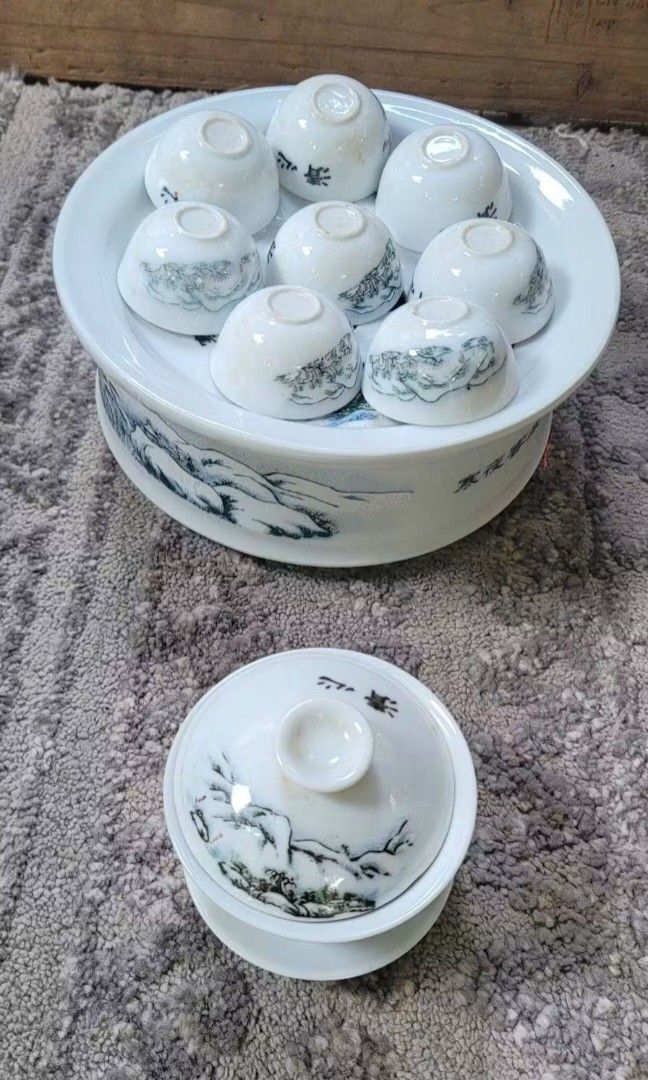 3 SETS OF KITCHENWARE (Category: Coffee & Tea Tableware) located in Sablan. Submitted by gongonshelley12 (Listing ID 1463439452, Image 2). Description: CLEARANCE SALE..!! BINAGSAK PRESYO KO NA PO NEED MAGBAWAS NG STOCK 👉👉3 SETS FOR 800 ONLY👈👈 PWEDE DIN TEA CUP SET OR MINI CUPS SET OR TEA TRAY SET LANG COLLECTIBLES!!! MINOR ISSUE POSTED TEA TRAY PA LANG MAHAL NA SA SHAPI 😅 SOBRANG GANDA NG SET NA TO.. NAKAKALOKA.