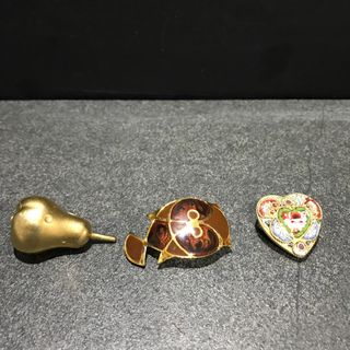 (Category: ) located in . Submitted by all.things.japan (Listing ID 1463550957, Image 1). Description: .