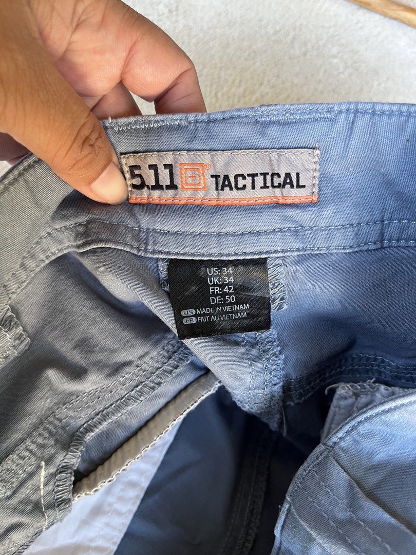 5.11 walking short (Category: Shorts) located in Baler. Submitted by shneyy (Listing ID 1463455917, Image 3). Description: .