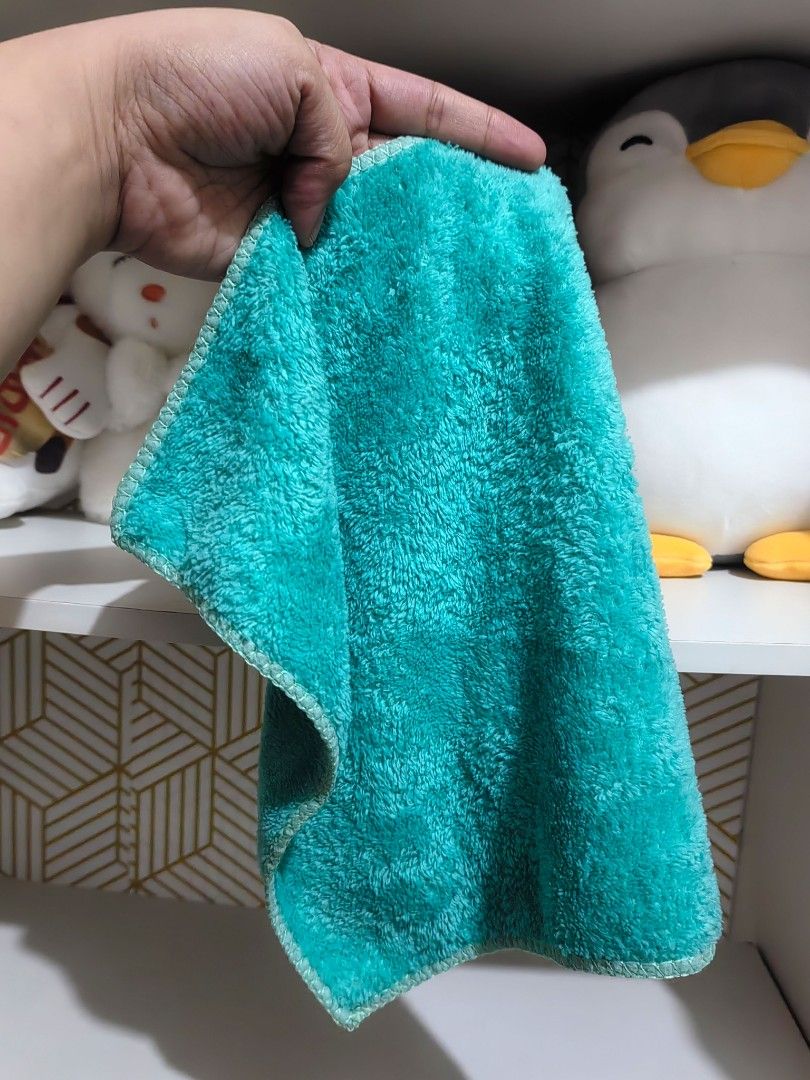 9 Pieces Microfiber Cleaning Cloth Towel (Category: Towels, Napkins & Holders) located in San Jose del Monte. Submitted by chimkenugets (Listing ID 1463513162, Image 3). Description: .