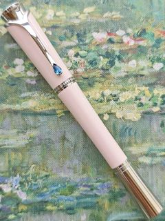 （分類：）位於 。 由 dhavanv 提交（商品編號 1463379354，圖片 1）。簡介： 。