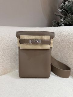 （分類：）位於 。 由 cchermesluxury 提交（商品編號 1461760848，圖片 1）。簡介： 。