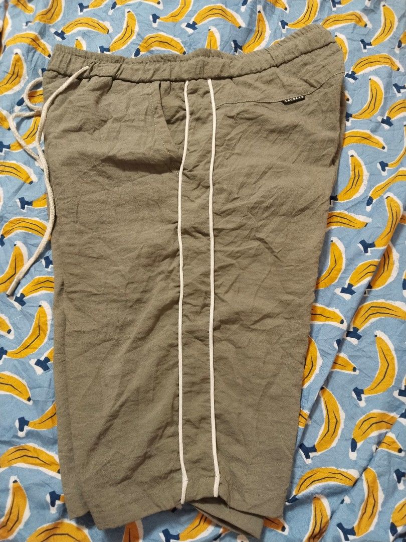 🐊 Lacoste Casual Drawstring Shorts — Size 30 (Category: Shorts) located in Mabalacat. Submitted by al_amin_thrift (Listing ID 1463468933, Image 3). Description: 🐊 Lacoste Casual Drawstring Shorts — Size 30 L 19 ✅ Brand: Authentic LACOSTE ✅ Color: Olive Green / Khaki ✅ Size: 30 — fits waist 30–33" ✅ Material: 80% Cotton / 15% Polyester / 5% Spandex — lightweight, soft, slight stretch ✅ Features: - Elastic waist with off-white drawstring ​ - Sign